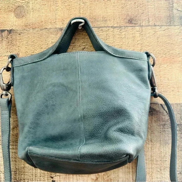 NWOT Latico Handcrafted Full Grain Leather Mick Crossbody - Charcoal - Picture 5 of 15